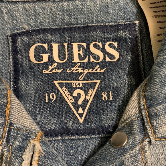 🍂 4/$20 🍂 Girls Guess Denim vest. - Picture 2 of 9